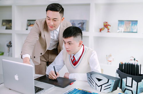 初中畢業后的升學選擇 在南京學習軟件開發的發展路徑分析